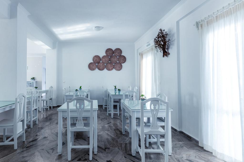 Selini Ηotel (Adults Only) Kamari  Ngoại thất bức ảnh